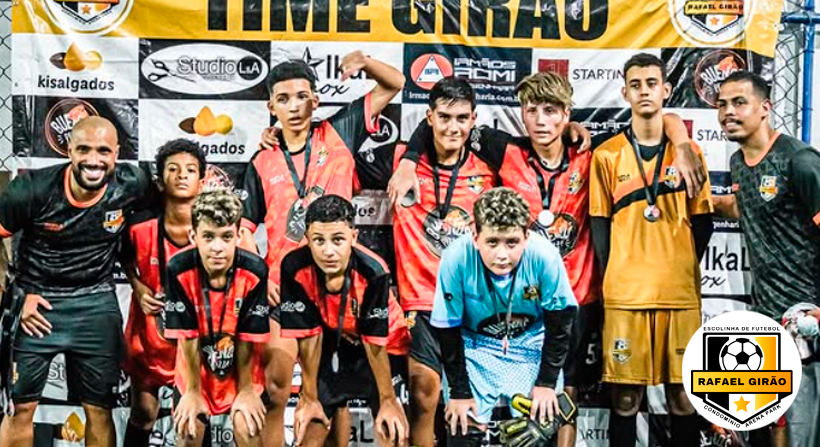 ESCOLINHA DE FUTEBOL RAFAEL GIRÃO